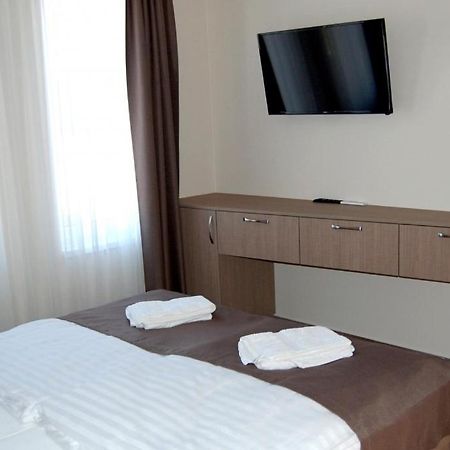 M70 Panzio Szemenyecsörnye Extérieur photo